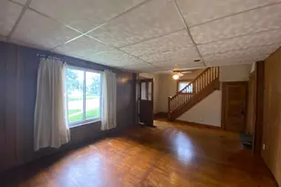 1224 Frank Hall Dr, Albert Lea, MN 56007 - Photo 9