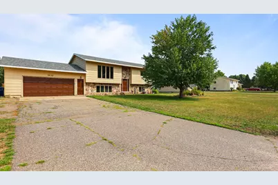 1232 Cypress Road, Saint Cloud, MN 56303 - Photo 3