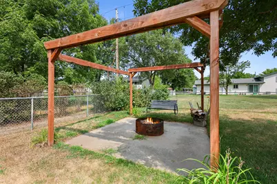 1232 Cypress Road, Saint Cloud, MN 56303 - Photo 33