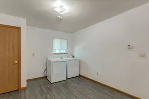 408 18th Ave E, Menomonie, WI 54751 - Photo 21