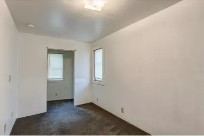 408 18th Avenue E, Menomonie, WI 54751 - Photo 15