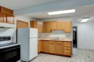 408 18th Ave E, Menomonie, WI 54751 - Photo 9