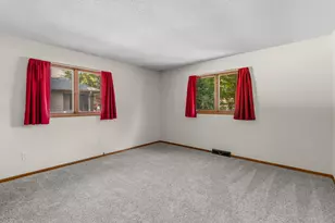754 Southview Ct SW, Hutchinson, MN 55350 - Photo 23