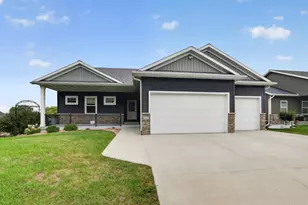 3407 Lakeridge Pl NW, Rochester, MN 55901 - Photo 1