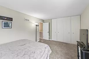 459 Mailand Ct S, Maplewood, MN 55119 - Photo 17