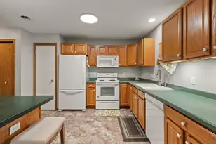 1820 Wooden Shoe Ct, Baldwin, WI 54002 - Photo 11