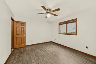 1349 Hillcrest Dr, Saint Charles, MN 55972 - Photo 11