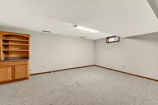 1349 Hillcrest Dr, Saint Charles, MN 55972 - Photo 17