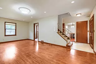 7932 38 1/2 Ave N, New Hope, MN 55427 - Photo 9