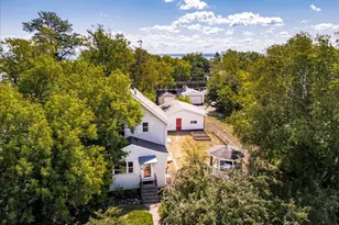 824 E 11th St, Duluth, MN 55805 - Photo 51