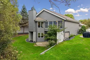 5734 Heather Ridge Dr, Shoreview, MN 55126 - Photo 45