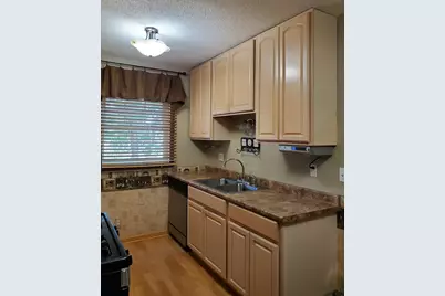 2109 3rd Street N, North Saint Paul, MN 55109 - Photo 3