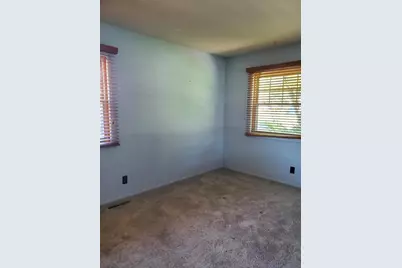 2109 3rd Street N, North Saint Paul, MN 55109 - Photo 11