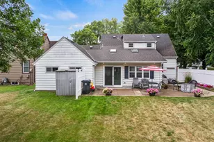214 N Rebecca St, Ivanhoe, MN 56142 - Photo 7