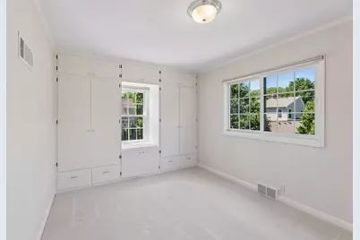 671 Josephine Place, Saint Paul, MN 55116 - Photo 21