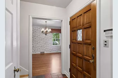 671 Josephine Place, Saint Paul, MN 55116 - Photo 5