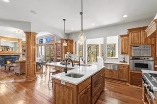 19043 Vogel Farm Trail, Eden Prairie, MN 55347 - Photo 5