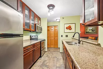 6030 Chasewood Parkway #201, Minnetonka, MN 55343 - Photo 3