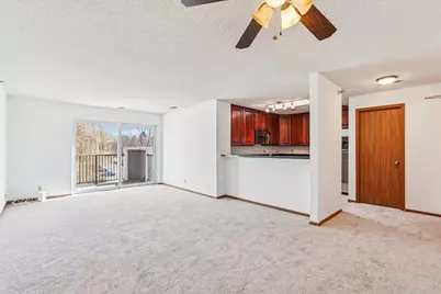 6145 Chasewood Parkway #202, Minnetonka, MN 55343 - Photo 3
