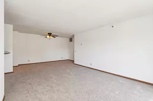 6145 Chasewood Pkwy, Minnetonka, MN 55343 - Photo 7