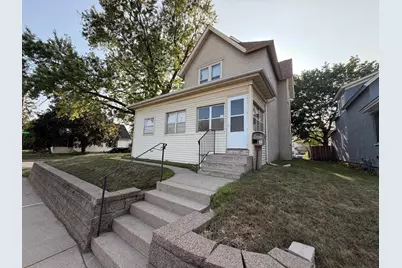 256 11th Avenue S, South Saint Paul, MN 55075 - Photo 1