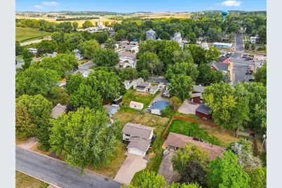 205 W Elm Street, Roberts, WI 54023 - Photo 27