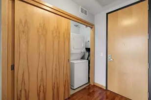 1211 Lagoon Ave, Minneapolis, MN 55408 - Photo 15