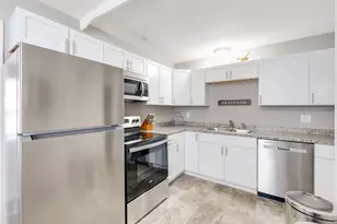 3839 Quail Ave N, Robbinsdale, MN 55422 - Photo 3