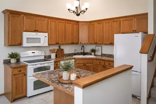 4154 Cates St SE, Prior Lake, MN 55372 - Photo 9