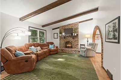 11547 Flintwood Street NW, Coon Rapids, MN 55448 - Photo 9