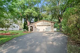 11547 Flintwood St NW, Coon Rapids, MN 55448 - Photo 47