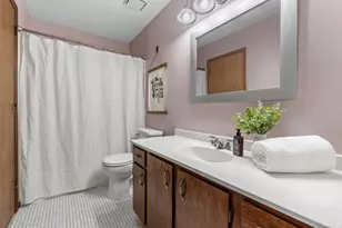 1595 Four Oaks Rd, Eagan, MN 55121 - Photo 19