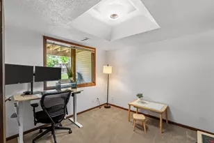 1595 Four Oaks Rd, Eagan, MN 55121 - Photo 27