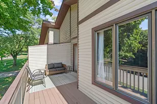 1595 Four Oaks Rd, Eagan, MN 55121 - Photo 13
