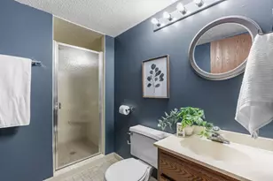 1595 Four Oaks Rd, Eagan, MN 55121 - Photo 25
