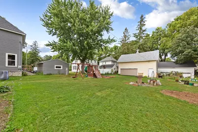 422 1st Street NW, Faribault, MN 55021 - Photo 3