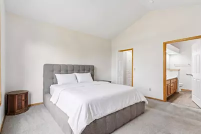 2485 Prairie Oak Trail, Woodbury, MN 55125 - Photo 11