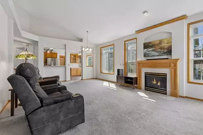 2485 Prairie Oak Trail, Woodbury, MN 55125 - Photo 5