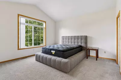 2485 Prairie Oak Trail, Woodbury, MN 55125 - Photo 17