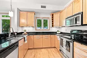 3251 Louisiana Ave S, Saint Louis Park, MN 55426 - Photo 5