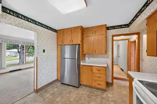 900 19th Ave NE, Rochester, MN 55906 - Photo 11
