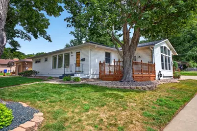 900 19th Avenue NE, Rochester, MN 55906 - Photo 3