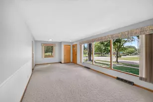 900 19th Ave NE, Rochester, MN 55906 - Photo 7
