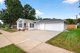 900 19th Ave NE, Rochester, MN 55906 - Photo 37