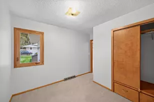 900 19th Ave NE, Rochester, MN 55906 - Photo 17
