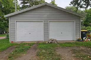 510 S Main St, Lamberton, MN 56152 - Photo 5