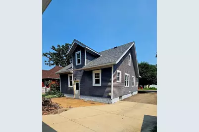 707 7th Street NW, Austin, MN 55912 - Photo 3