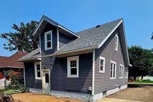 707 7th St NW, Austin, MN 55912 - Photo 3