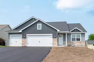 1223 Olivia St SE, New Prague, MN 56071 - Photo 3