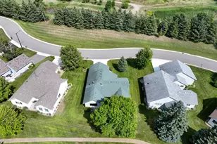 1276 Westbrook Cir, Alexandria, MN 56308 - Photo 43
